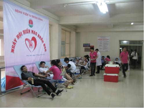 Bệnh viện 74 Trung ương tổ chức ngày Hội hiến máu nhân đạo.