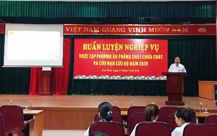 HUẤN LUYỆN NGHIỆP VỤ:  THỰC TẬP PHƯƠNG ÁN PHÒNG CHÁY CHỮA CHÁY VÀ CỨU NẠN CỨU HỘ NĂM 2020